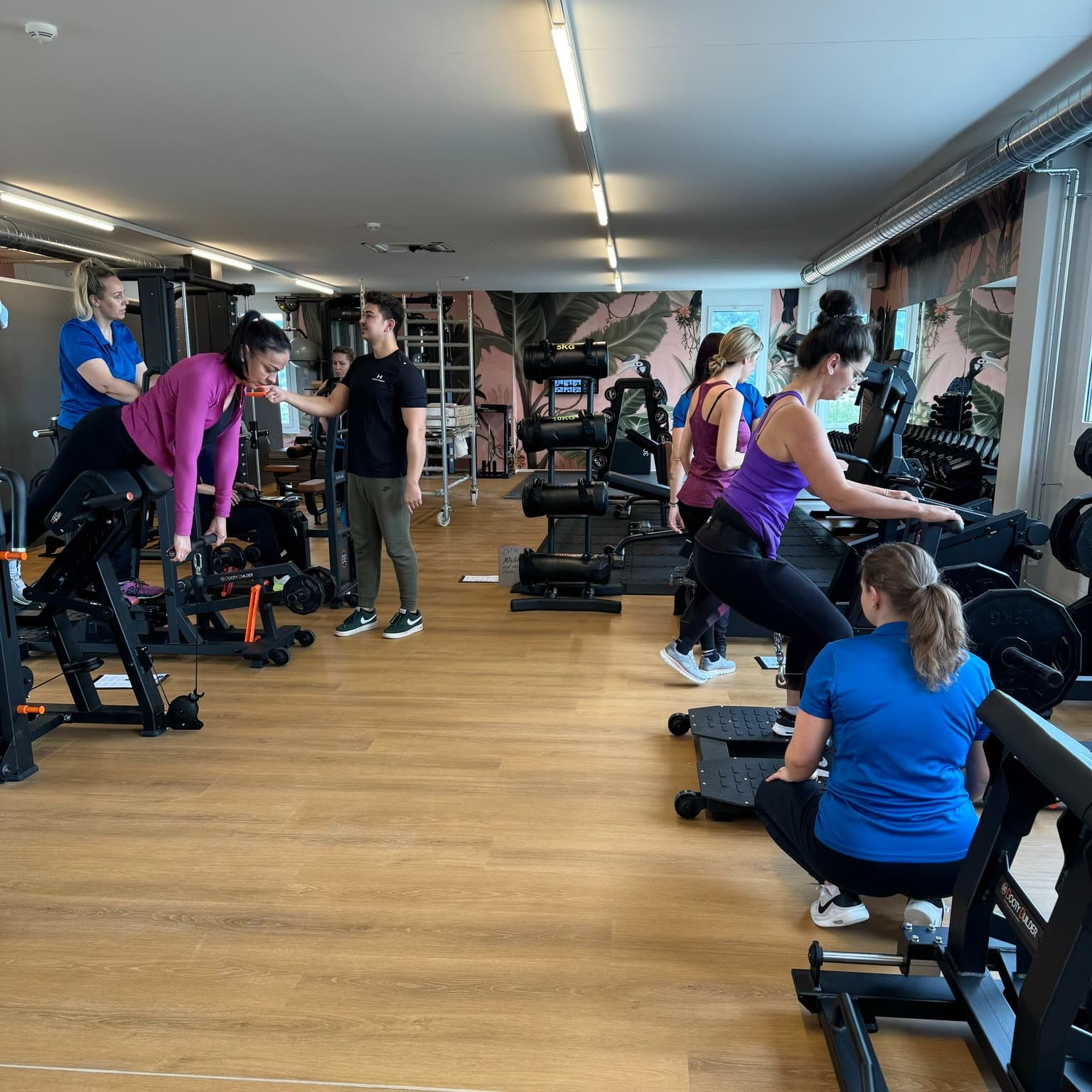 Women's Gym 1